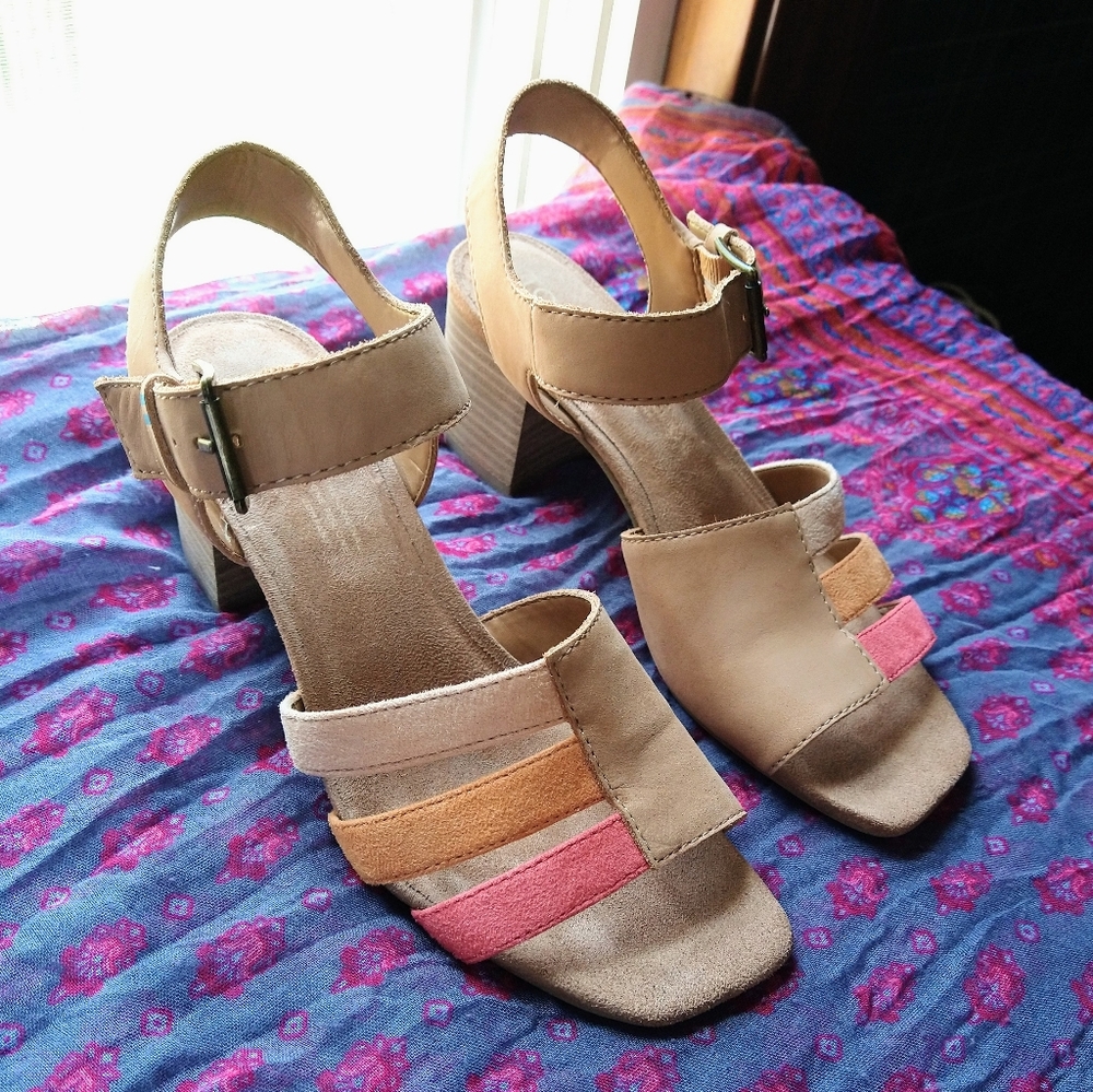TOMS strappy sandal heels 7.5 women's